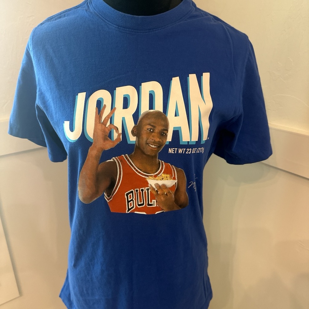 Air Jordan Royal Blue Graphic Tee‎
